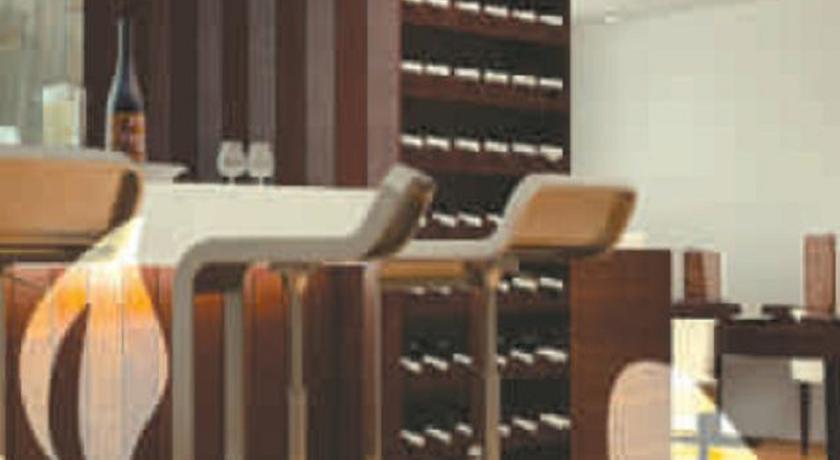 Corporate Regency Hotel New Delhi Exterior photo